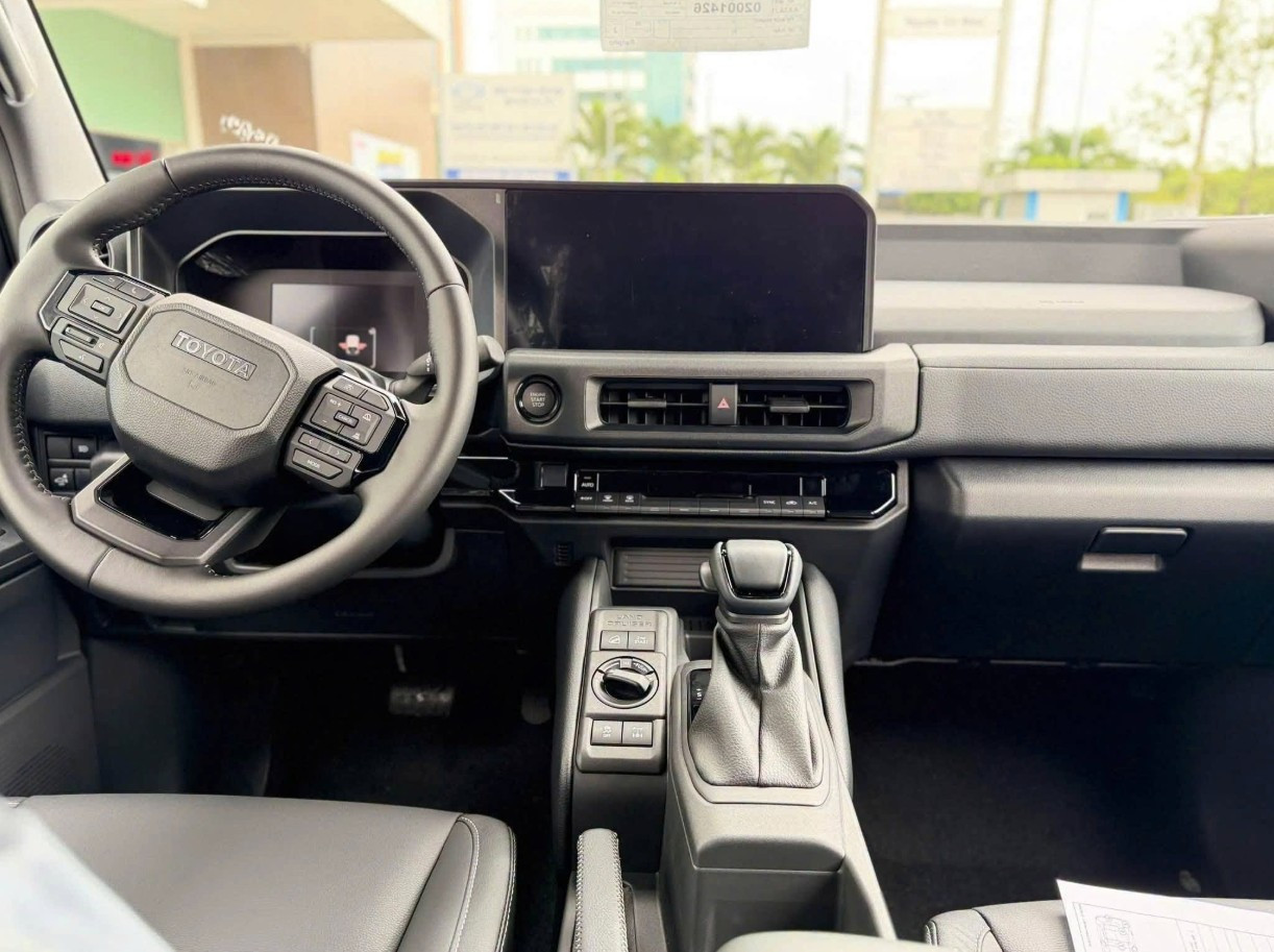 Toyota Land Cruiser FJ 2026 -a13