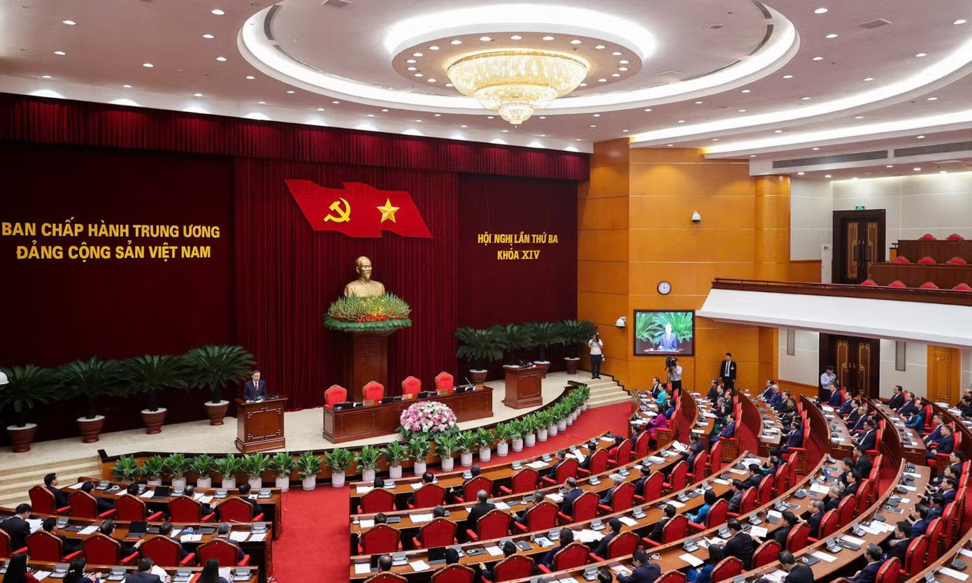 Thí điểm thành lập đảng bộ HĐND và đảng bộ MTTQ, các đoàn thể tỉnh, thành phố - Ảnh 1.