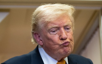 Tổng thống Trump: Mỹ đủ vũ khí cho chiến sự với Iran