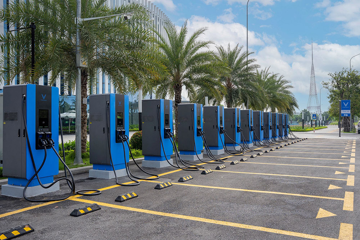 Việt Nam sắp gỡ nút thắt lớn với trạm sạc xe điện, loạt doanh nghiệp tăng tốc đầu tư