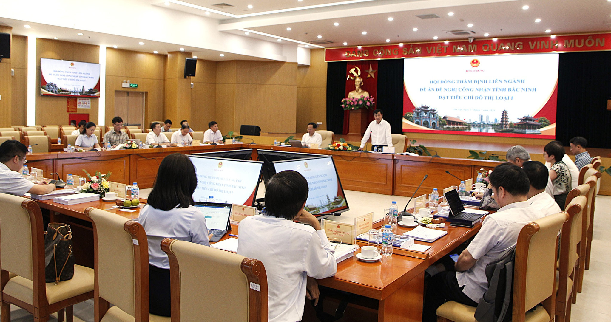 Một tỉnh sắp lên thành phố trực thuộc Trung ương vừa đạt cột mốc quan trọng - Ảnh 2.