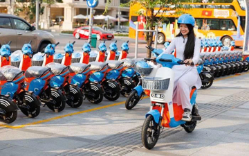 Sắp tới, cán bộ công chức TP. HCM sẽ không còn đi xe xăng?