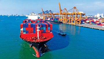 GDP Việt Nam 6 tháng đầu năm tăng hơn 8%, nhập siêu 16,65 tỷ USD
