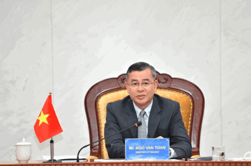 Tập đoàn Hàn Quốc tuyên bố rót thêm 1 tỷ USD vào Việt Nam, Bộ trưởng Bộ Tài chính lập tức đưa ra cam kết