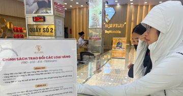 'Bạc mặt' vì vàng, kim cương