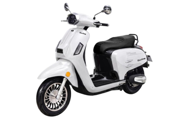 Hãng xe máy điện Việt tung con bài chiến lược: Chạy 250km một lần sạc, pin LFP bảo hành cả thập kỷ để lấy lòng khách hàng