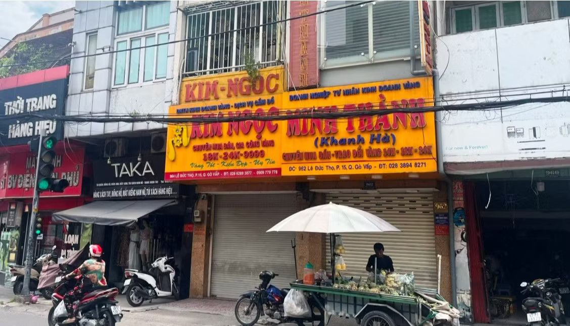 'Bạc mặt' vì vàng, kim cương - Ảnh 3.
