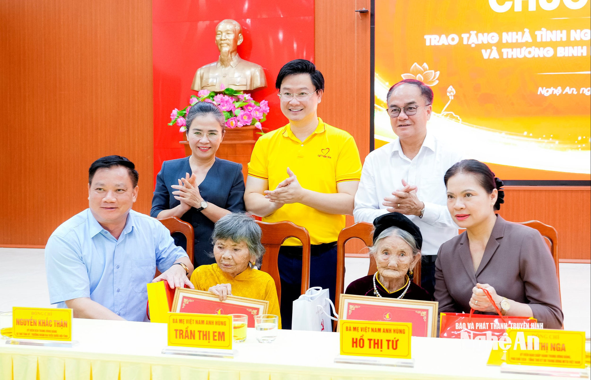 Vingroup bắt đầu giải ngân 11.000 tỷ sau lời kêu gọi của Thủ tướng, Nghệ An là địa phương đầu tiên triển khai - Ảnh 2.