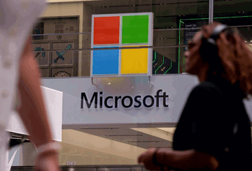 Chưa từng có trong lịch sử: Vốn hóa Microsoft tăng gần 450 tỷ USD trong 1 phiên, phá vỡ mọi kỷ lục