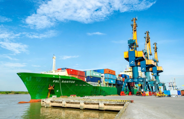 Lợi nhuận Viconship tăng 64%, cổ đông lớn vẫn thoái hàng chục triệu cổ phiếu
