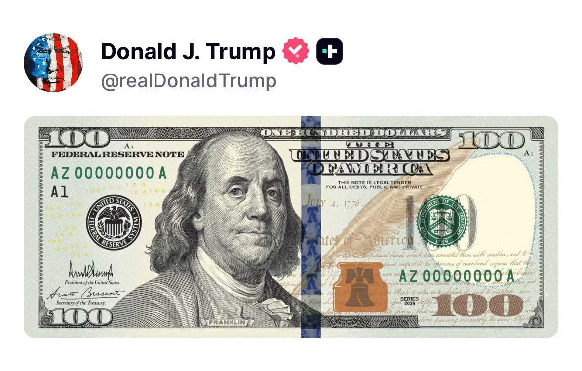 Tổng thống Mỹ Trump công bố mẫu tờ 100 USD mới mang chữ ký của mình. Tổng thống Mỹ Trump công bố mẫu tờ 100 USD mới mang chữ ký của mình - Ảnh 1.