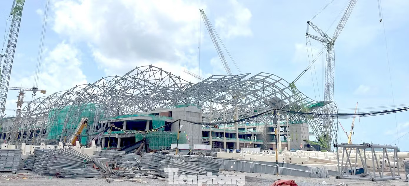 Công trình nghìn tỷ 'chờ' vật liệu: Bài 4- Loạt công trình APEC tại Phú Quốc vượt khó - Ảnh 4.