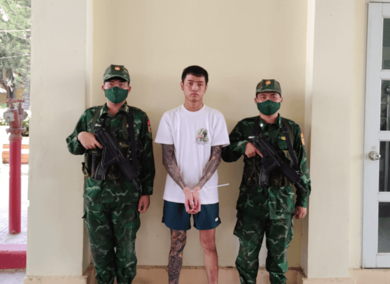 137 'Việt kiều' bị trả về nước - Ảnh 3.