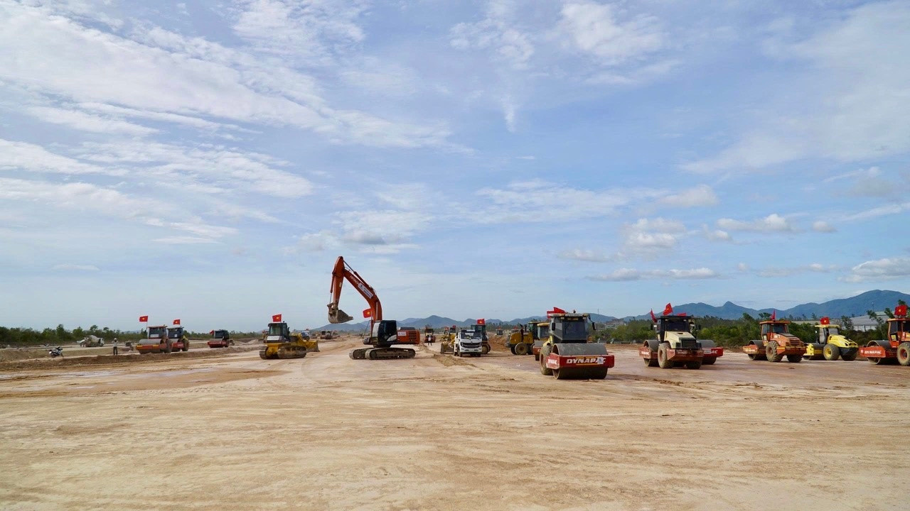 Sân bay 60 năm tuổi sắp hoàn thành dự án 3.200 tỷ, đủ khả năng đón chuyến bay quốc tế - Ảnh 1.