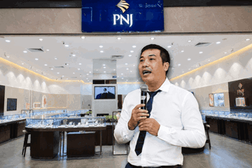 Cổ phiếu PNJ tiếp tục rơi sàn bất chấp tâm thư trấn an của Chủ tịch, vốn hóa 'bốc hơi' hơn 2.200 tỷ đồng