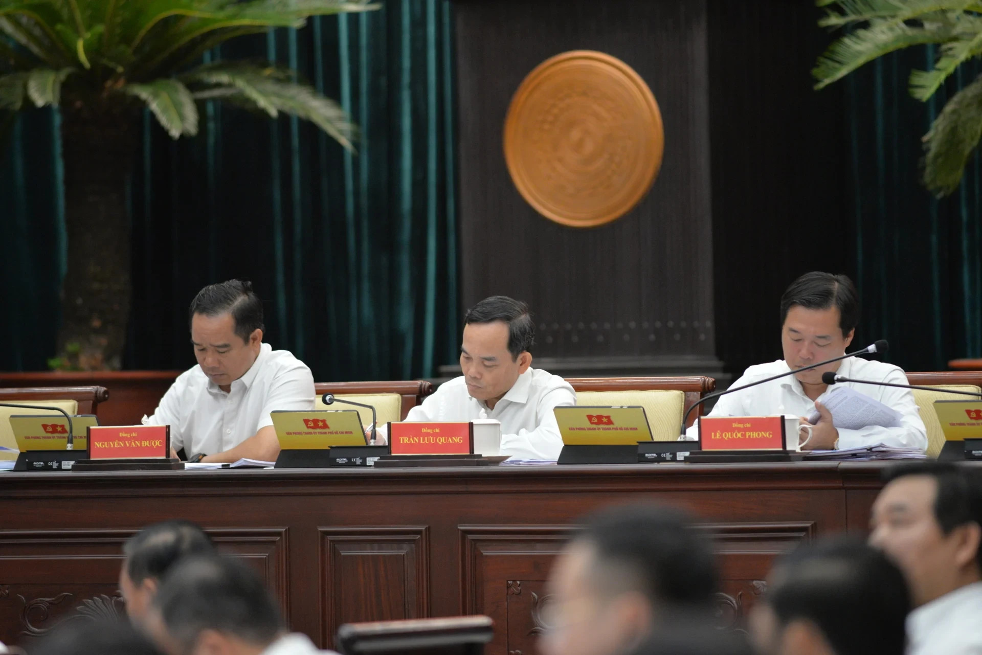 Bí thư Trần Lưu Quang: TP.HCM đạt tăng trưởng GRDP cao nhất 10 năm, quyết tâm thu ngân sách 1 triệu tỷ đồng - Ảnh 1.