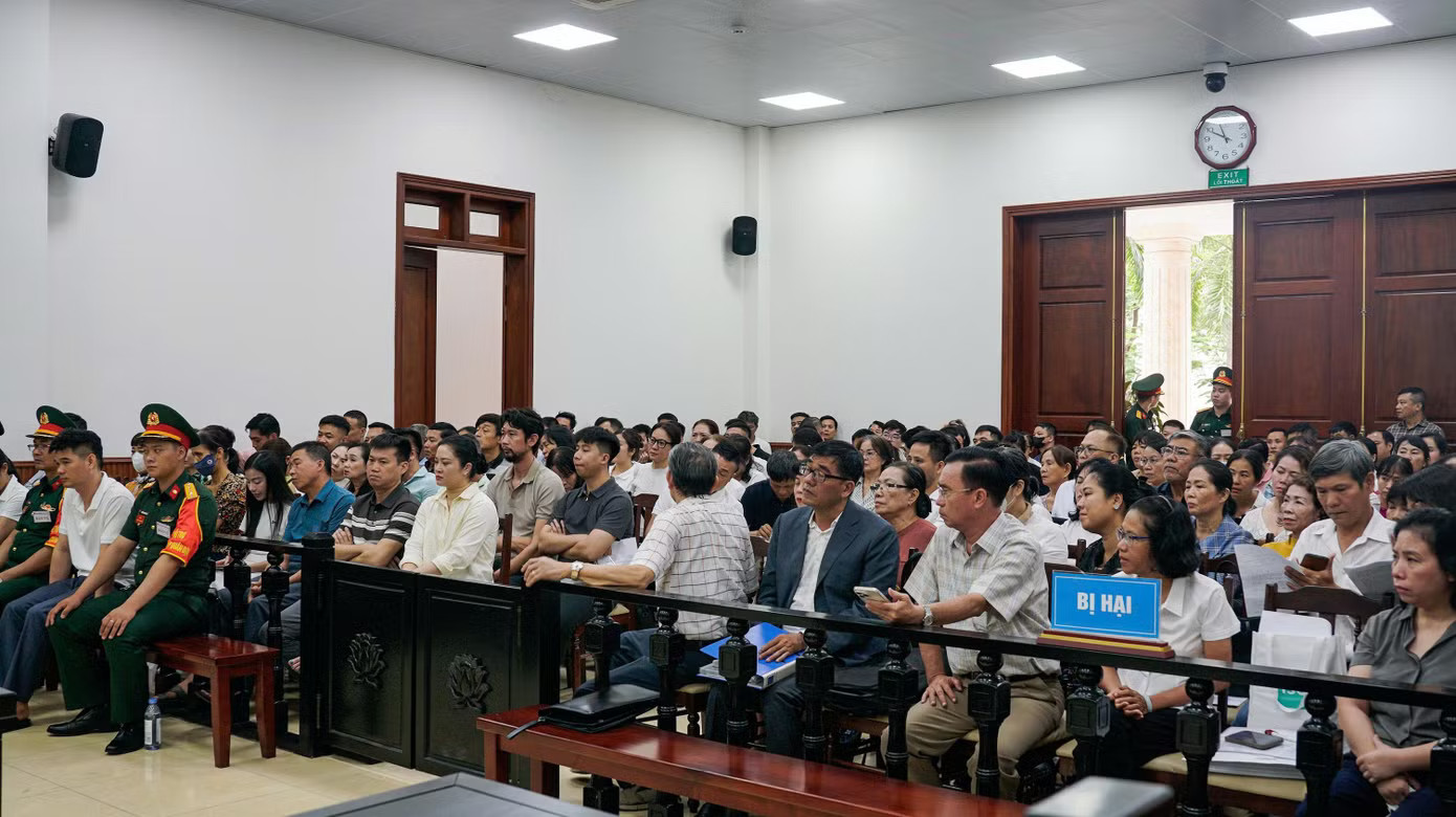 Ông Nguyễn Văn Hậu phải bồi thường hơn 4.300 tỷ đồng cho người mua đất sân bay Nha Trang - Ảnh 3.