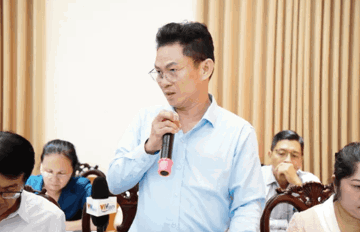 Đứng trước lãnh đạo Mặt trận Tổ quốc Việt Nam, Bcons, NovaTech và nhiều doanh nghiệp TP. HCM kêu khó tiếp cận vốn vay