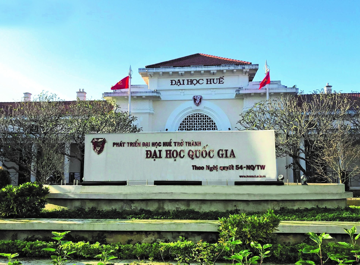 Ngành học tại trường đại học miền Trung lọt top 1.501 thế giới, sinh viên đang ngồi trên giảng đường đã nhận lương 15-20 triệu đồng/tháng