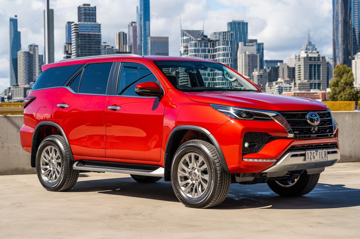 Toyota Fortuner khai tử bản máy dầu tại Việt Nam, chỉ còn lựa chọn máy xăng