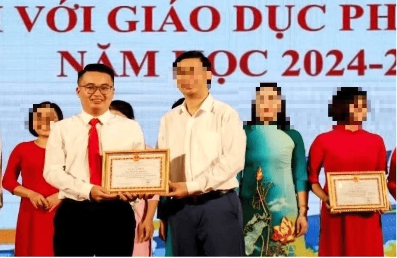 Công an khởi tố thầy giáo trường THPT Chuyên Tuyên Quang sau 3 ngày tạm giữ khẩn cấp - Ảnh 2.