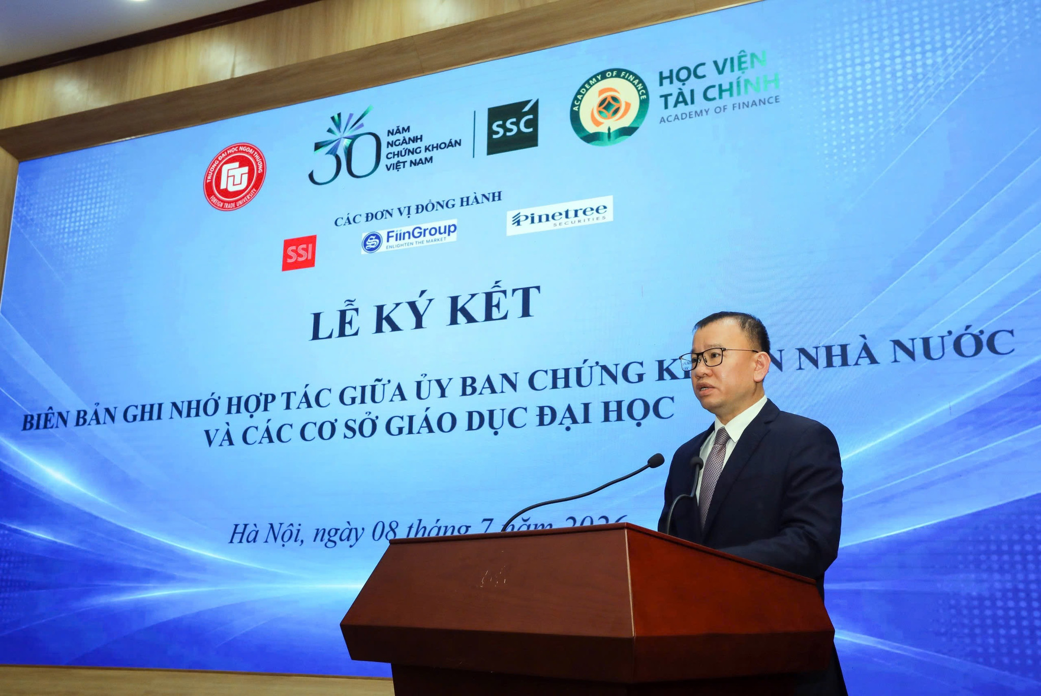 <a style='text-decoration: none;' href='/SSI'>SSI</a> đồng hành cùng UBCKNN đào tạo nhà đầu tư trẻ, xây nền tri thức cho thị trường vốn dài hạn - Ảnh 2.