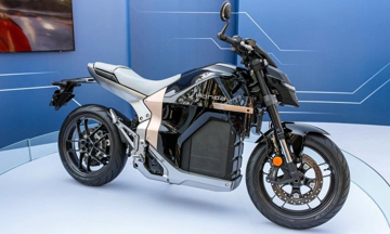 Honda vừa mở bán mô tô điện đầu tiên, đắt ngang xe hơi