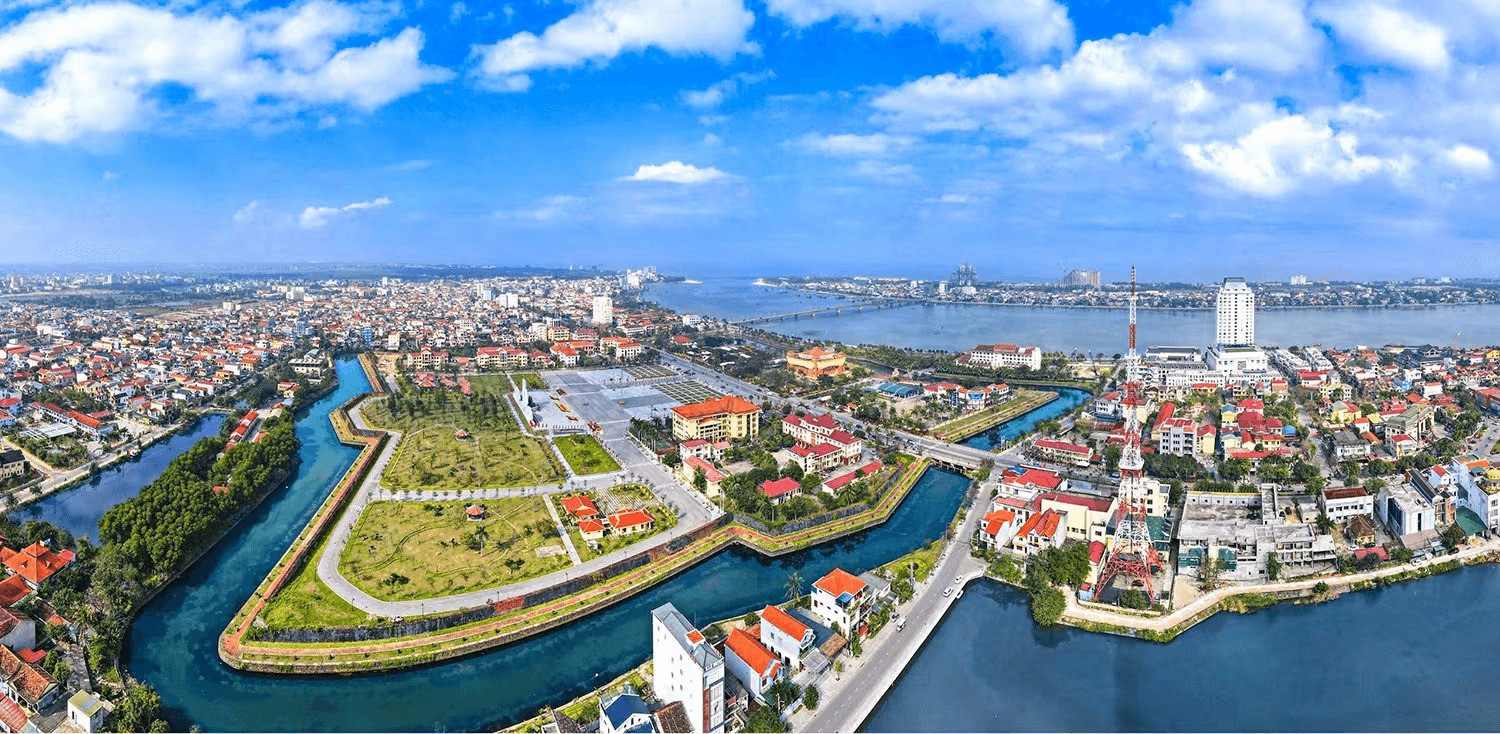 Sau khi bỏ cấp huyện, Việt Nam đang nghiên cứu lập đô thị hạt nhân cấp xã - Ảnh 1.