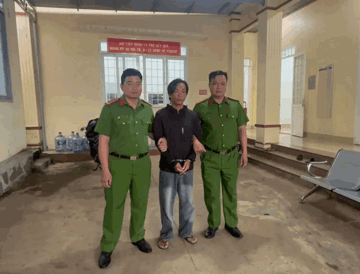 Bắt khẩn cấp Lê Quang Nhã 40 tuổi vừa từ Lào trở về