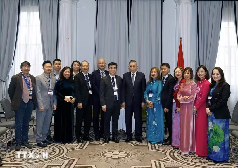 Tổng Bí thư, Chủ tịch nước kêu gọi trí thức Việt tại Úc đóng góp giải quyết những bài toán lớn của đất nước - Ảnh 1.