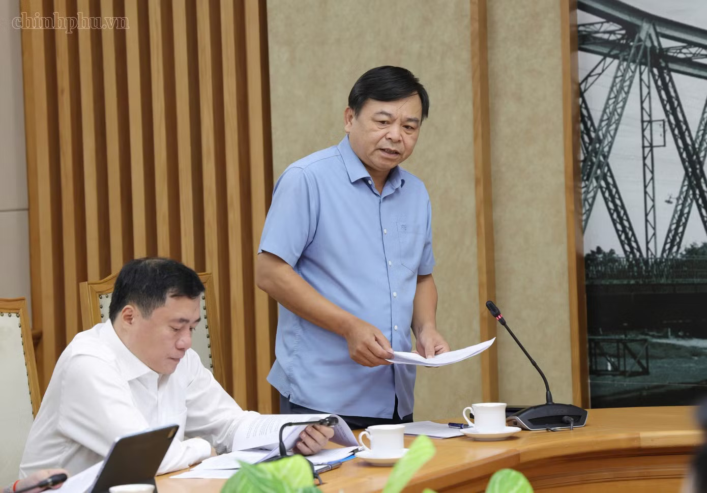 Thứ trưởng Bộ NN&MT Nguyễn Hoàng Hiệp. Ảnh: VGP. Sầu riêng 'tắc' mã vùng trồng, chủ tịch tỉnh thành phải chịu trách nhiệm - Ảnh 1.