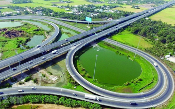 Đồng bằng sông Cửu Long sắp hình thành cao tốc gần 94.000 tỷ đi xuyên vùng, giảm tải cho quốc lộ dài nhất Việt Nam