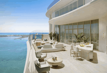 Bán thành công căn penthouse rộng gần 930m2 với giá 1.230 tỷ đồng