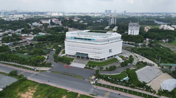 Đại học lớn thứ 2 Việt Nam có 387 Giáo sư, Phó Giáo sư và 1.600 Tiến sĩ, quy mô hơn 100.000 sinh viên, đăng ký trở thành trường 'tinh hoa'