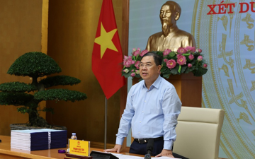 Thủ tướng ra công điện ‘khẩn’ yêu cầu loạt cao tốc hàng trăm nghìn tỷ phía Nam chạy nước rút, thi công ‘3 ca 4 kíp’