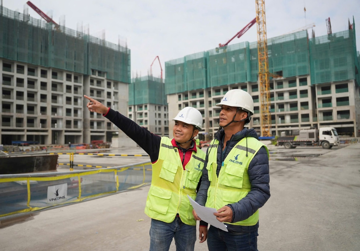 VinCons lương thợ vượt 50 triệu đồng/tháng, hiện hơn 100.000 công nhân đang ‘dàn quân’ tại loạt đại công trường Việt Nam