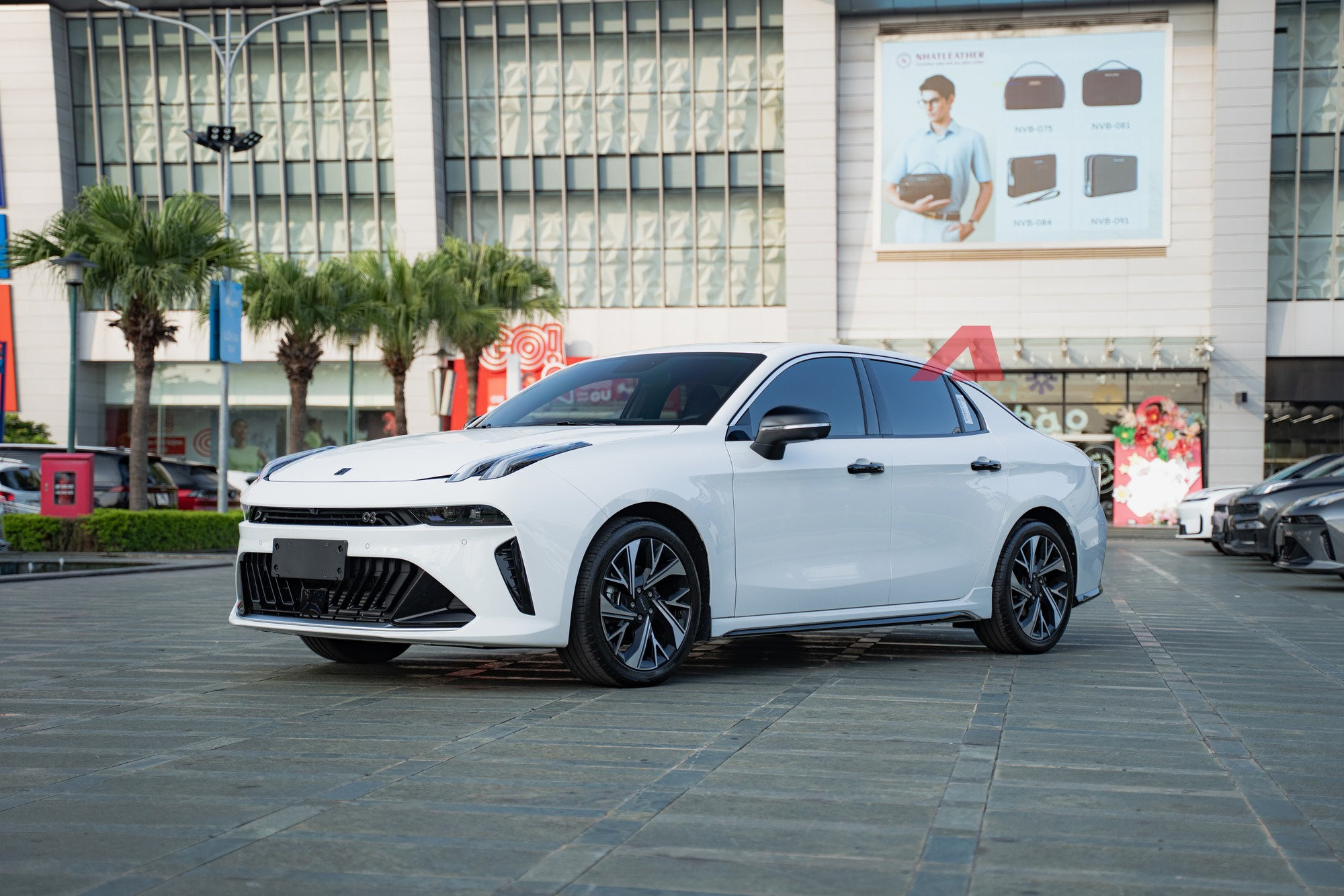 lynk-co-3.jpg