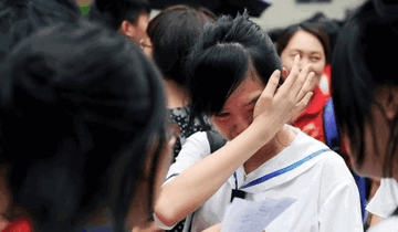 Nữ sinh nói thẳng bị 'tráo điểm', gia đình kiên quyết kiện tới cùng, Sở Giáo dục vào cuộc và tuyên bố uẩn khúc