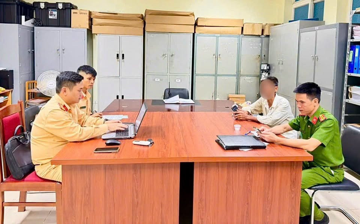 Vụ 'xe cỏ' vi phạm giao thông bị phạt gần 500 triệu ở Phú Thọ: Bỏ xe, không nộp tiền có sao không?