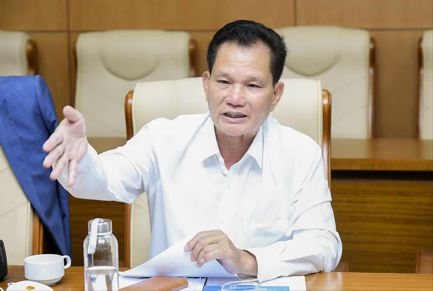 Giảm giờ làm còn 40-44 giờ/tuần: Không bây giờ thì khi nào? - Ảnh 2.