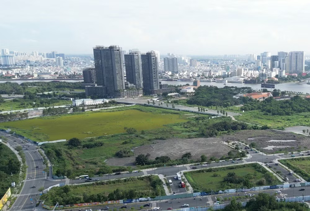 Ngoài dữ liệu quy hoạch phân khu, TPHCM còn công bố danh mục quy hoạch, kế hoạch sử dụng đất. TPHCM mở 'kho' dữ liệu quy hoạch, người dân dễ tra cứu hiện trạng đất đai - Ảnh 1.