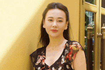 Diễn viên Phương Oanh được khen ngày càng xinh đẹp