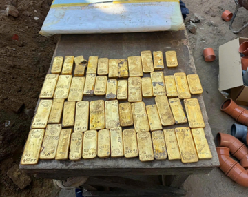 Nhóm thợ xây bất ngờ phát hiện 'kho vàng' trị giá gần 272 tỷ đồng trong lúc cải tạo tòa nhà