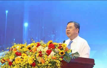 Phó thủ tướng Phạm Gia Túc: Xây dựng Dung Quất trở thành trung tâm logistics quốc gia và khu vực