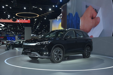 SUV mới của BYD bắt đầu nhận cọc tại Việt Nam: Kích thước to ngang CX-5, chạy 100 km không tốn giọt xăng nào, giá dự đoán gây sốt