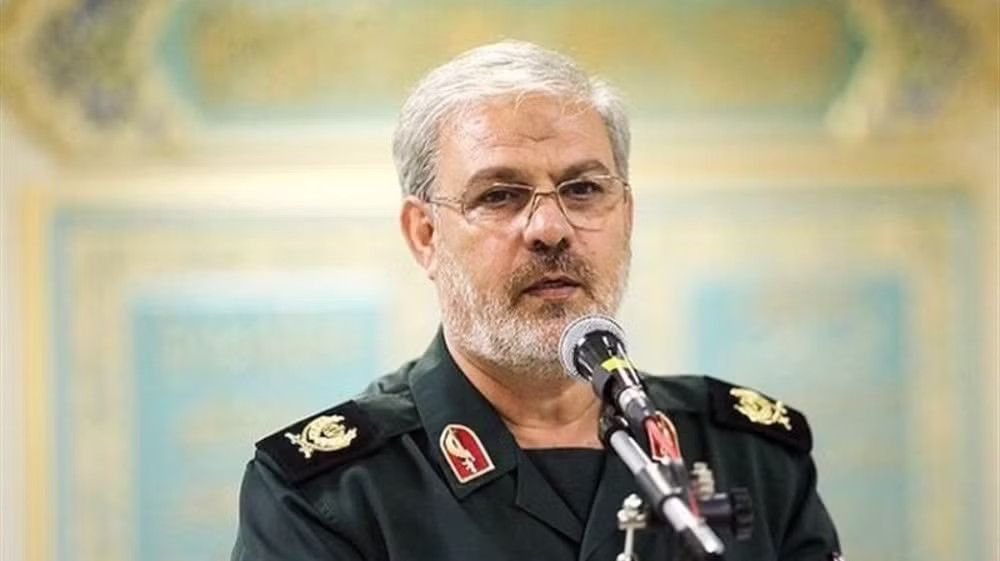 Người phát ngôn của IRGC, Chuẩn tướng Hossein Mohebbi. Iran gọi những tuyên bố của Tổng thống Trump về các cuộc đàm phán bí mật là 'ảo tưởng' - Ảnh 1.