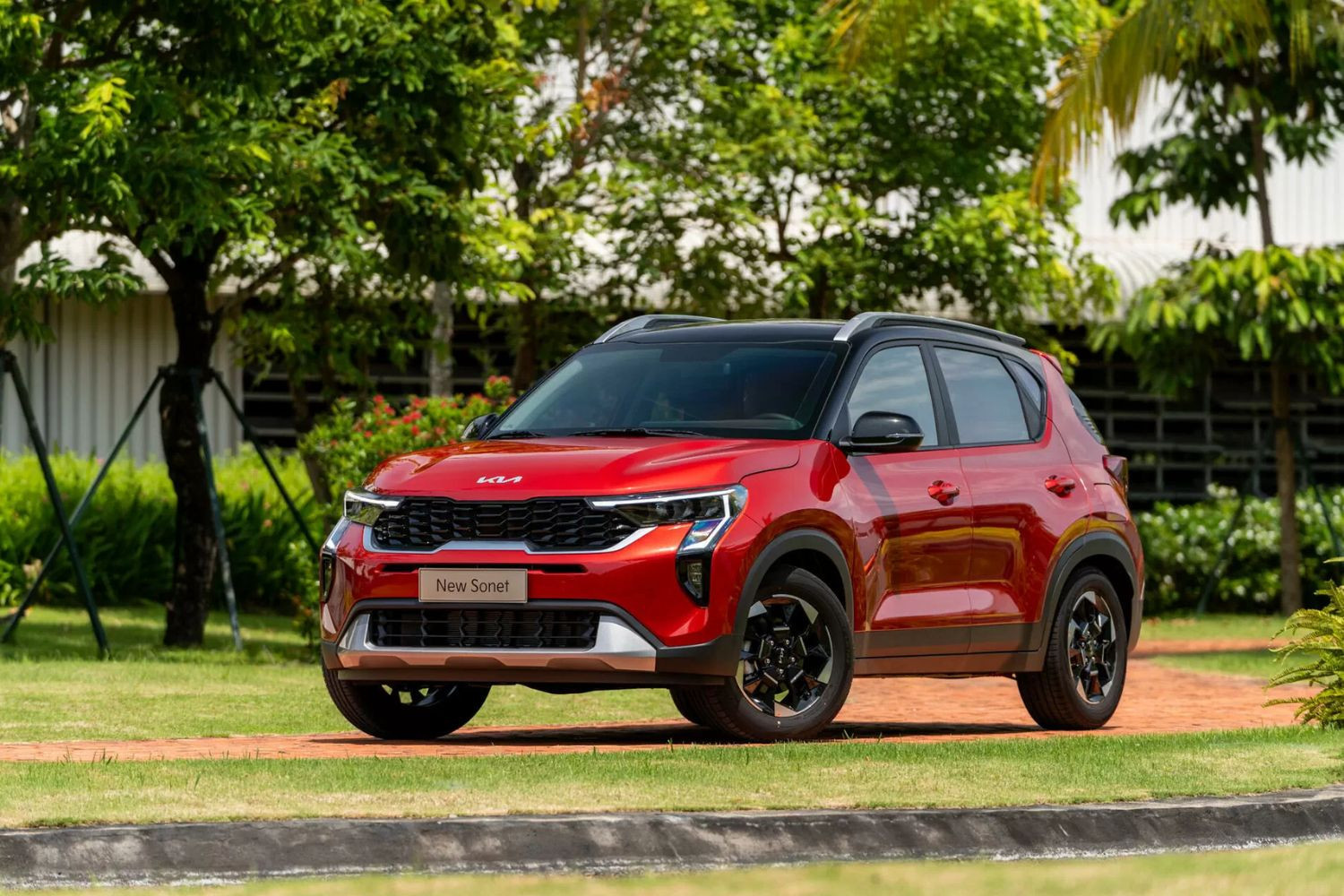 Kia Sonet là SUV đô thị với kiểu dáng thể thao