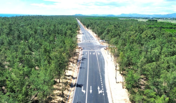Tỉnh rộng thứ 5 Việt Nam nỗ lực hoàn thiện tuyến đường ven biển 109km chạy xuyên rừng