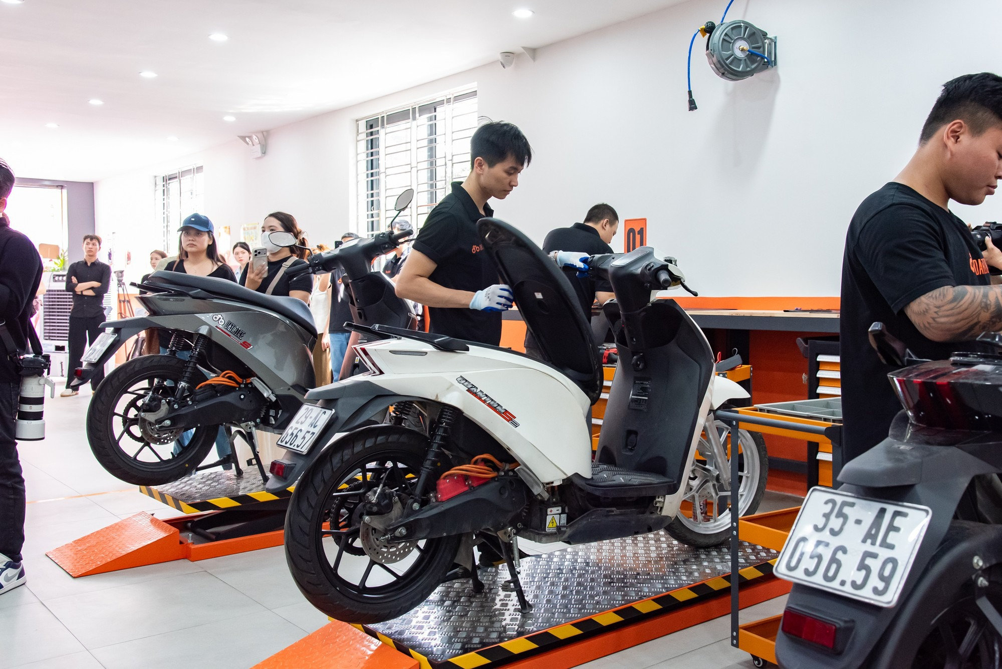 trung-tam-dich-vu-sua-chua-dat-bike-4.jpg