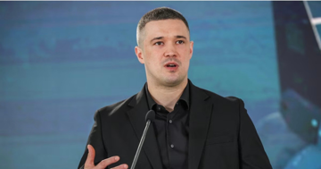 Cựu Bộ trưởng Quốc phòng Ukraine bất ngờ kêu gọi tổ chức bầu cử, thách thức Tổng thống Zelensky